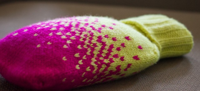 pepperknit | knit hot water bottle cover